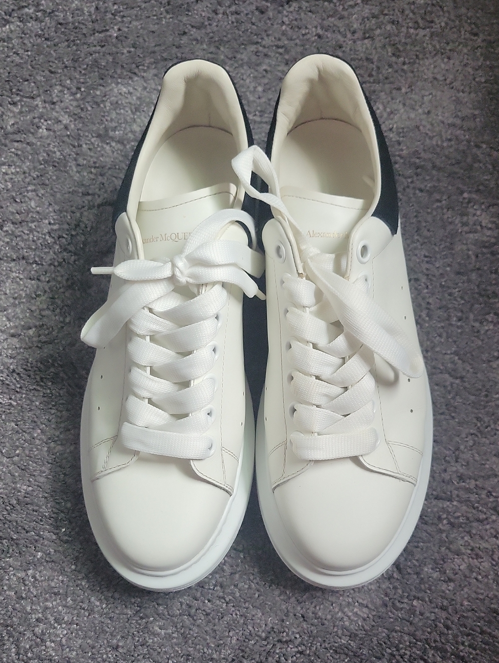 Alexander McQueen White Leather Sneakers with Black Heel Tab... Size 41.5